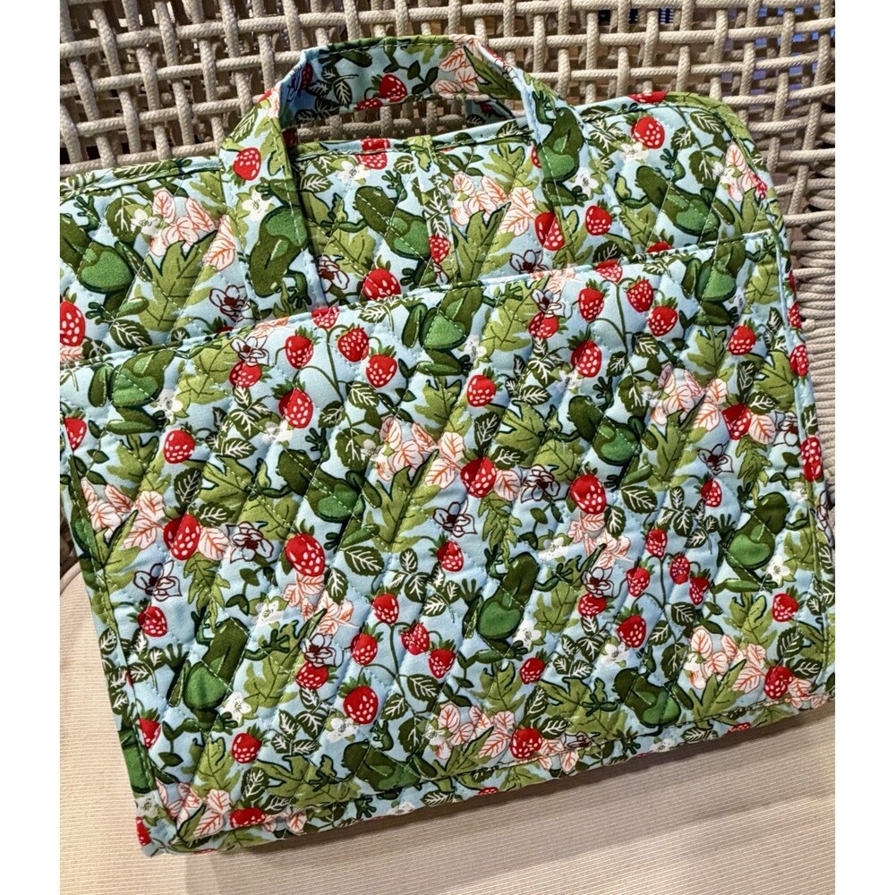Vera Bradley Grand Hanging Organizer Frog berry Garden Travel Cosmetic Bag NWT